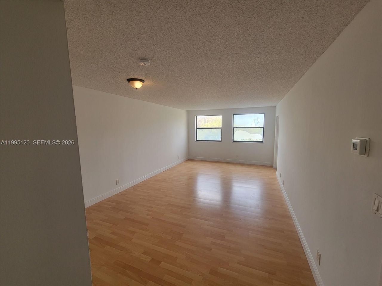 8180 Geneva Ct , Unit 419, Doral, FL 33166 Photo