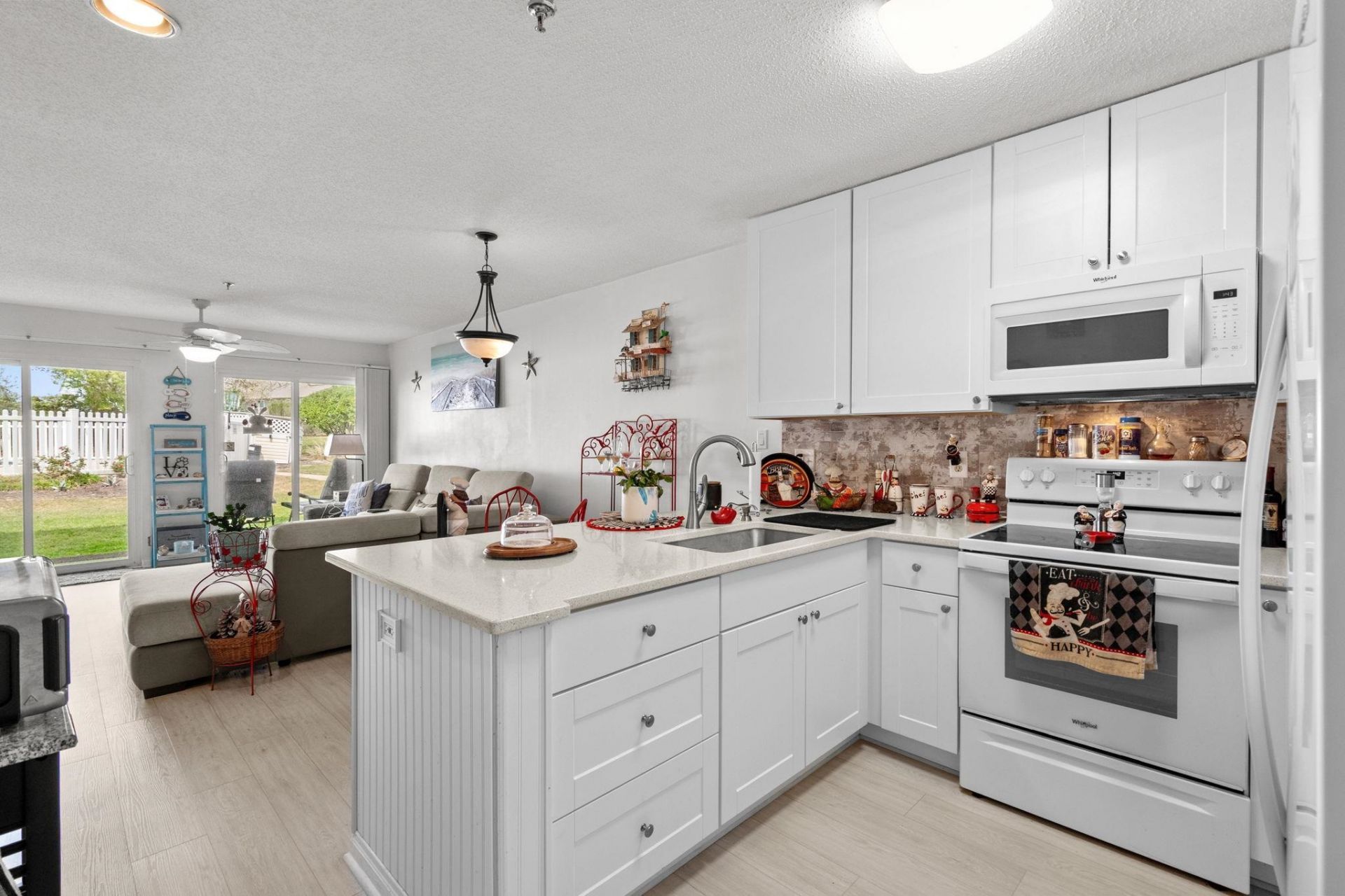 1100 Possum Trot Rd. Photo 15