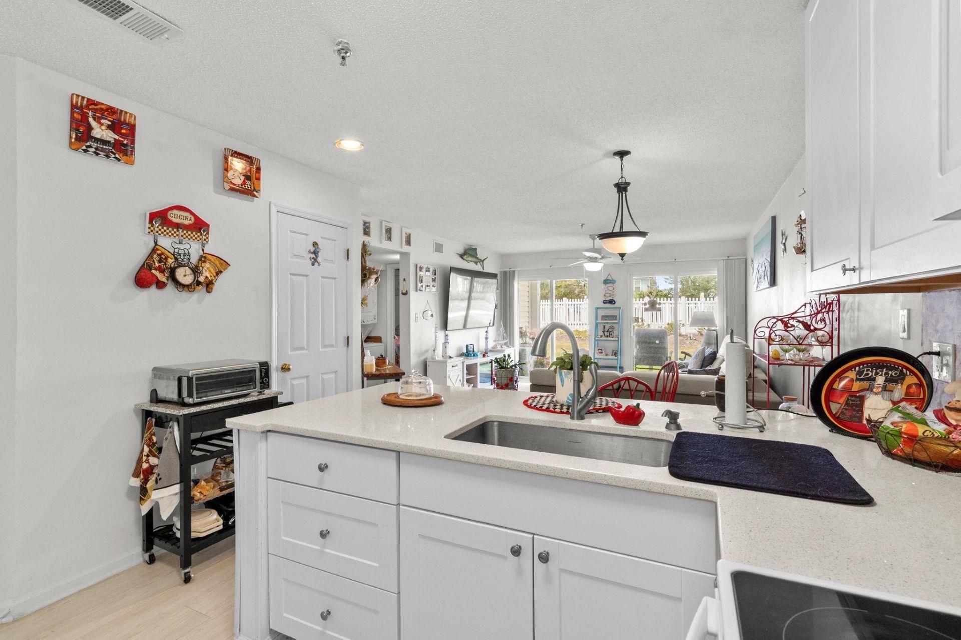 1100 Possum Trot Rd. Photo 18