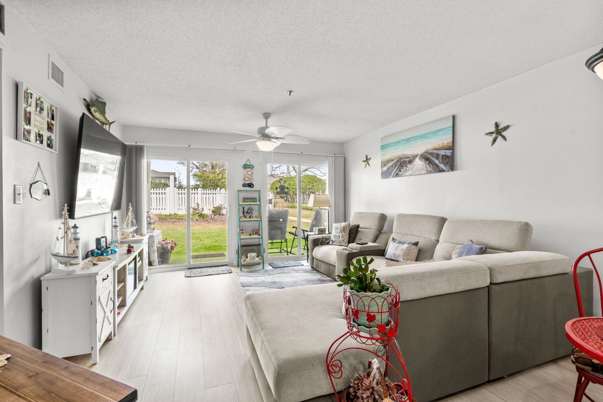 1100 Possum Trot Rd. Photo 7