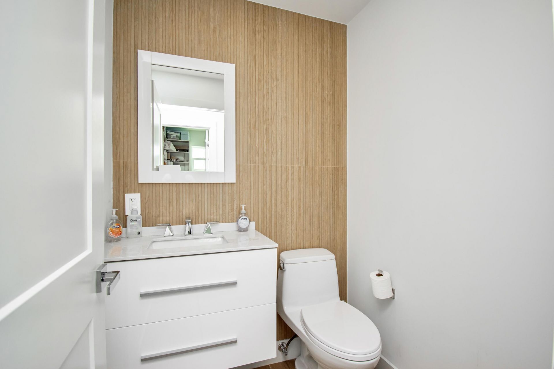 7484 Malibu Crescent, Boca Raton, FL 33433 Photo