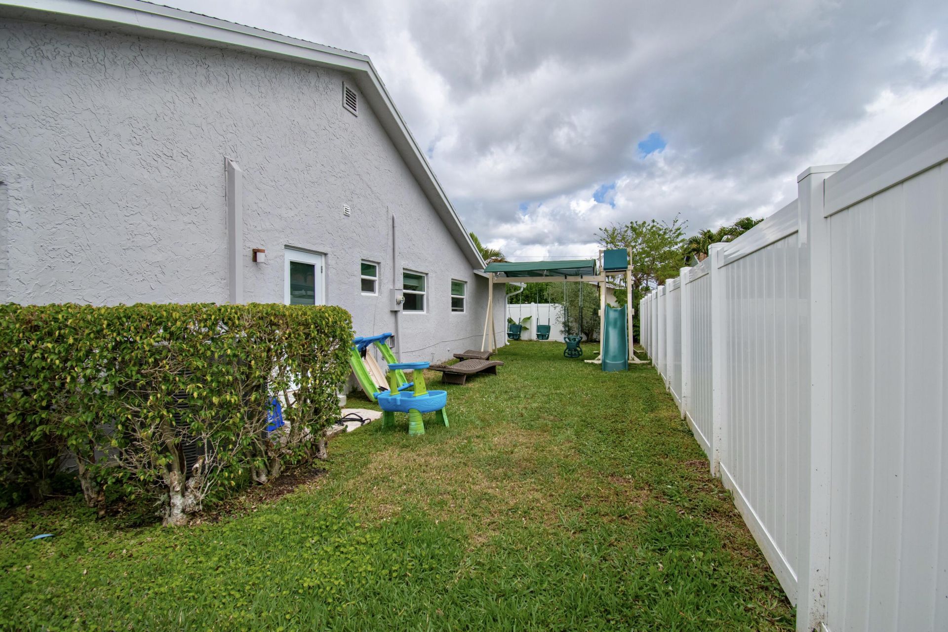 7484 Malibu Crescent, Boca Raton, FL 33433 Photo