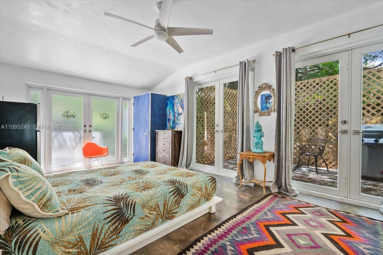 2951 Jefferson Street, Miami, FL 33133 Photo