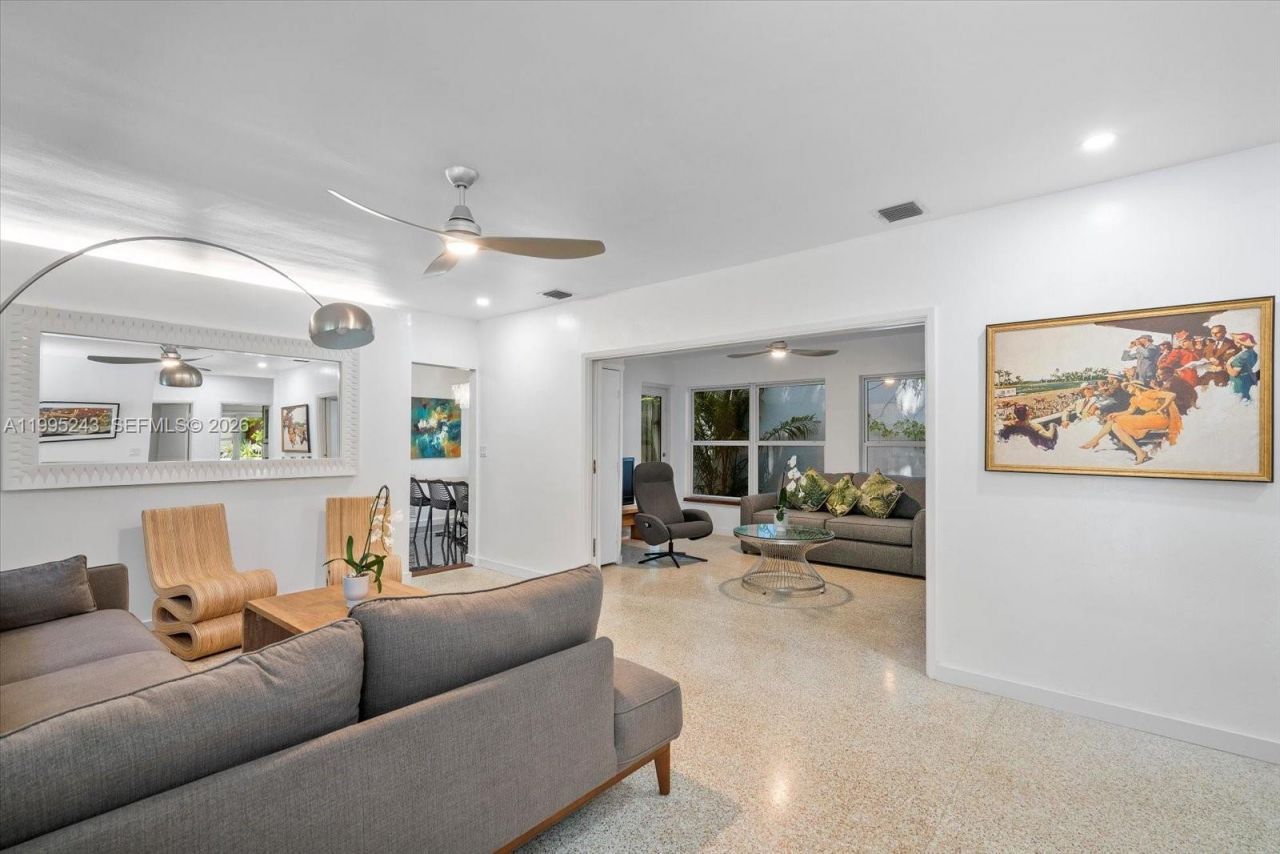 2951 Jefferson Street, Miami, FL 33133 Photo