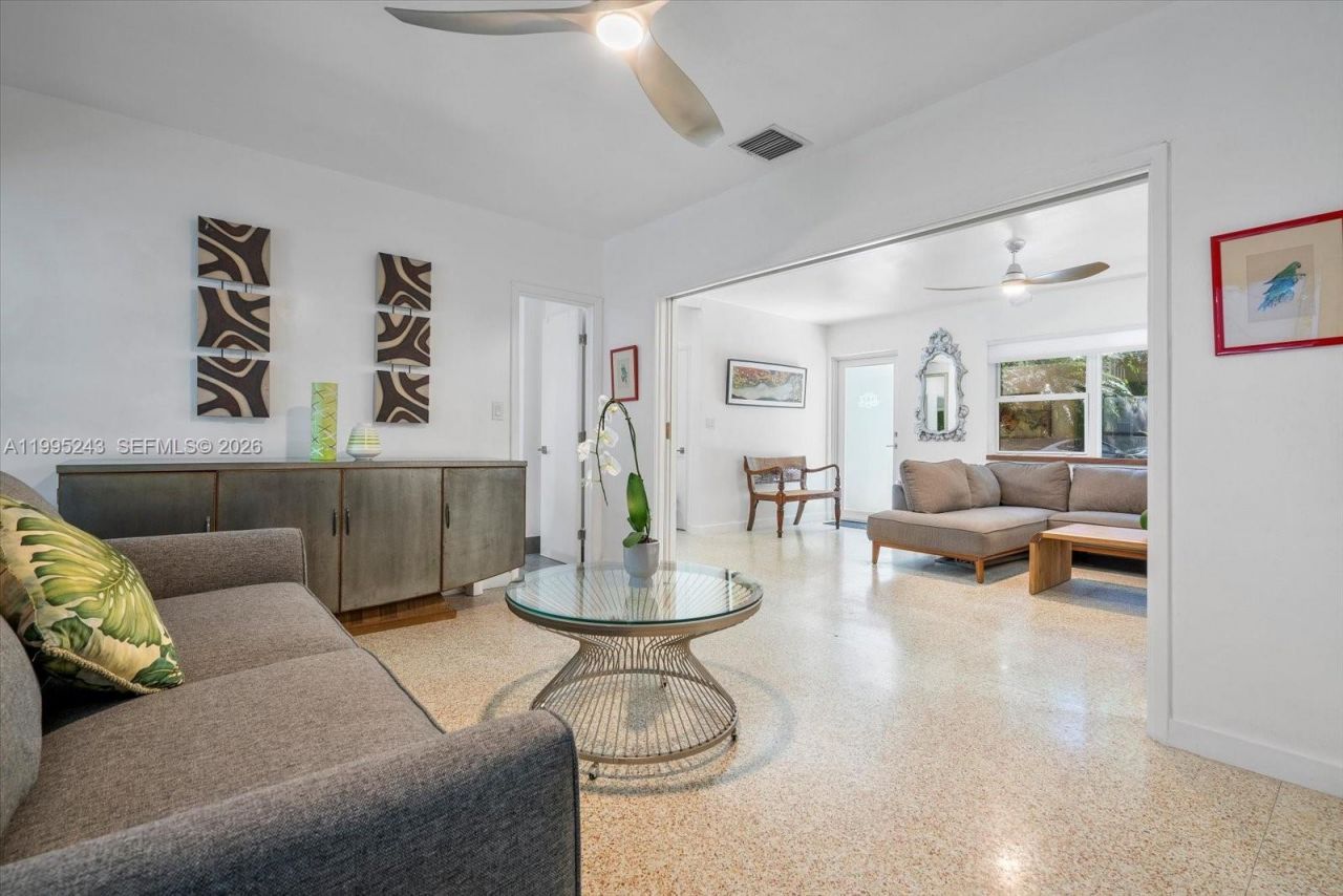 2951 Jefferson Street, Miami, FL 33133 Photo