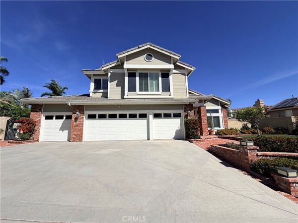 21845 Heatherwood, Yorba Linda, CA 92887