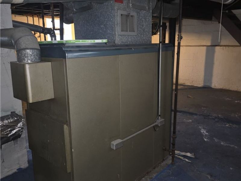 3660 E 76th Street, Cleveland, OH 44105 Photo 10