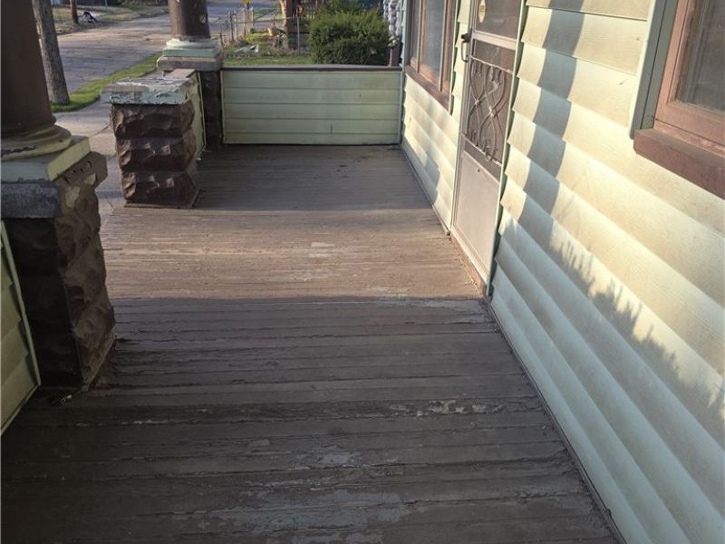 3660 E 76th Street, Cleveland, OH 44105 Photo 4