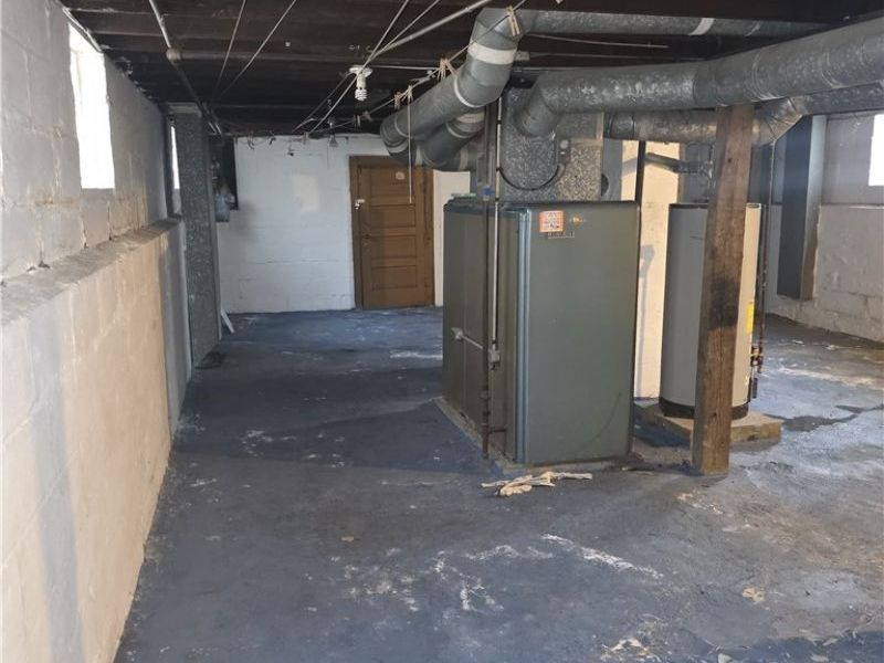 3660 E 76th Street, Cleveland, OH 44105 Photo 7