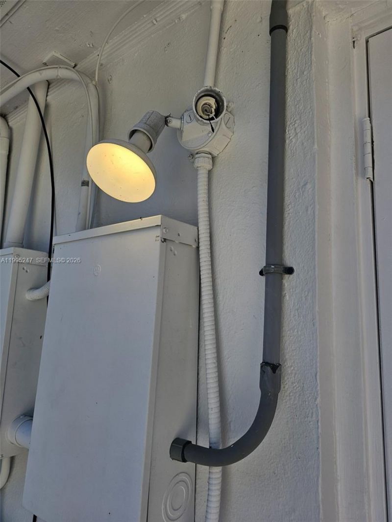 1464 SW 26th Ave , Unit A, Fort Lauderdale, FL 33312 Photo