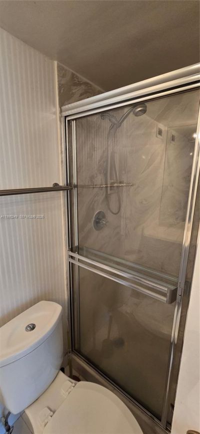 601 Three Islands Blvd, Unit 107, Hallandale Beach, FL 33009 Photo