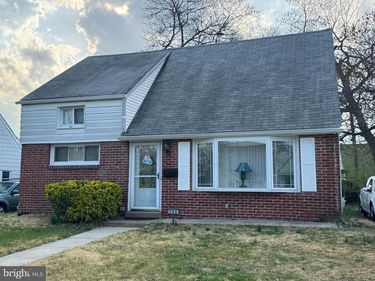 743 HICKORY ROAD, SECANE, PA 19018