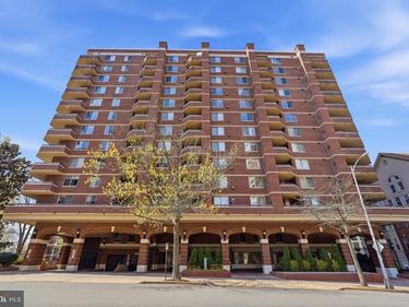 1276 N WAYNE STREET , Unit 319, ARLINGTON, VA 22201