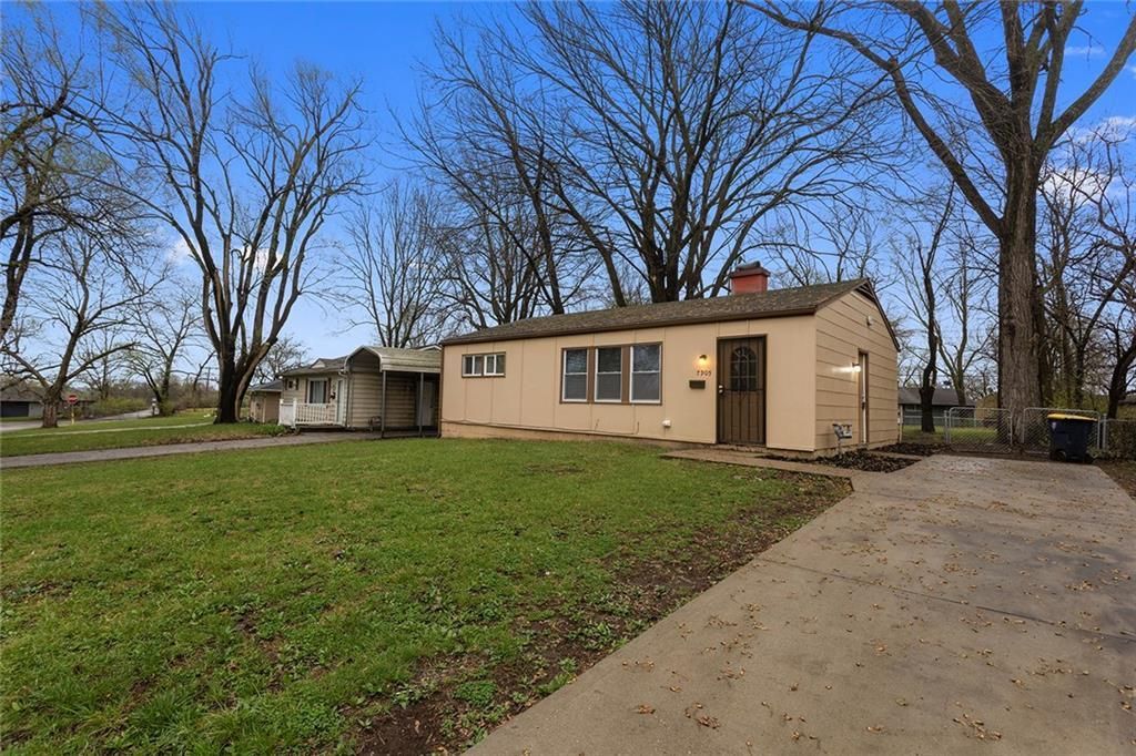 7905 E 112th Street, Kansas City, MO 64134 Main Photo