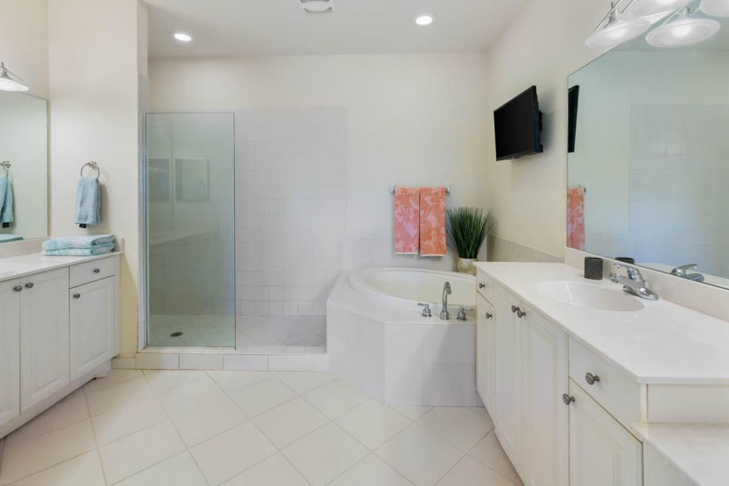 2371 SW Carriage Hill Terrace, Unit 202, Palm City, FL 34990 Photo