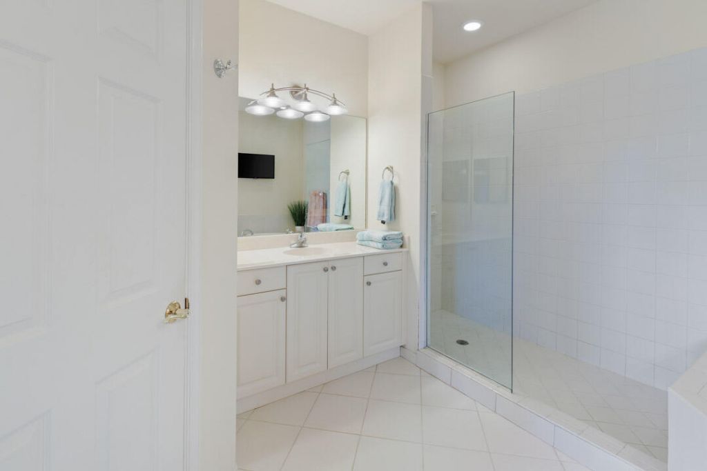 2371 SW Carriage Hill Terrace, Unit 202, Palm City, FL 34990 Photo