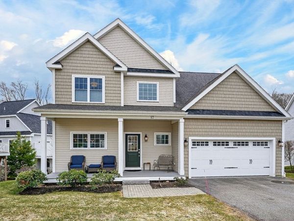 17 Stonebrook Ct, Unit 17, Southborough, MA 01772