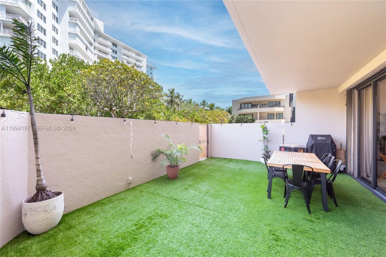251 Crandon Blvd, Unit 141, Key Biscayne, FL 33149 Photo