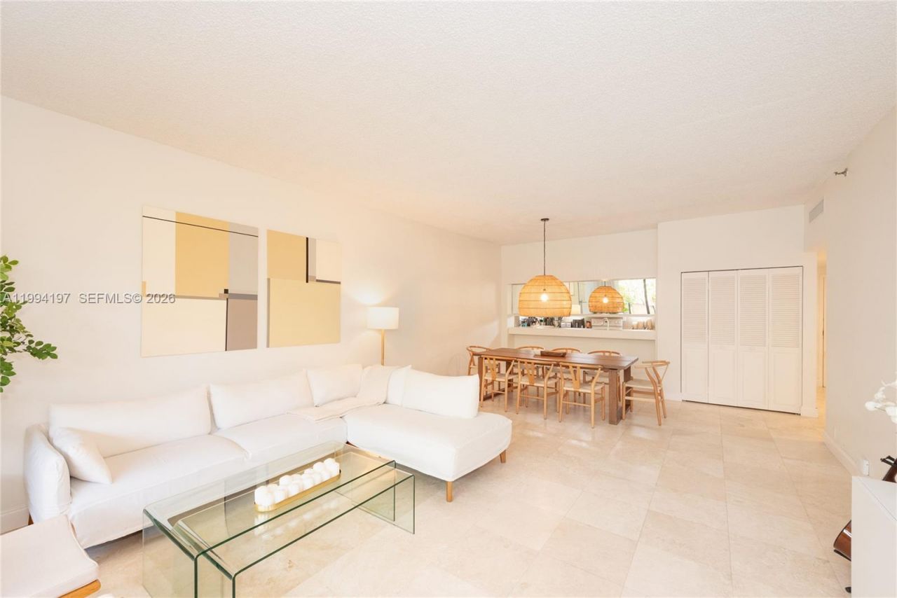 251 Crandon Blvd, Unit 141, Key Biscayne, FL 33149 Photo