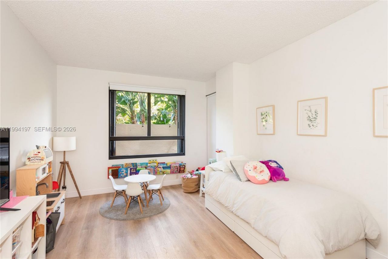 251 Crandon Blvd, Unit 141, Key Biscayne, FL 33149 Photo