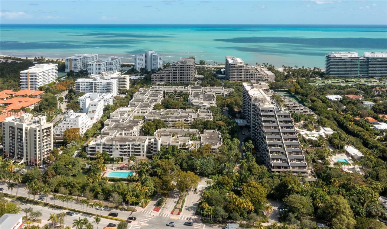 251 Crandon Blvd, Unit 141, Key Biscayne, FL 33149 Photo