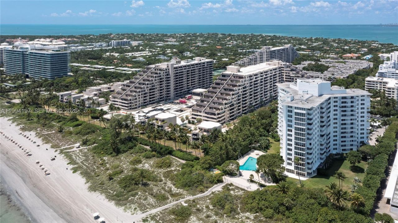 251 Crandon Blvd, Unit 141, Key Biscayne, FL 33149 Photo