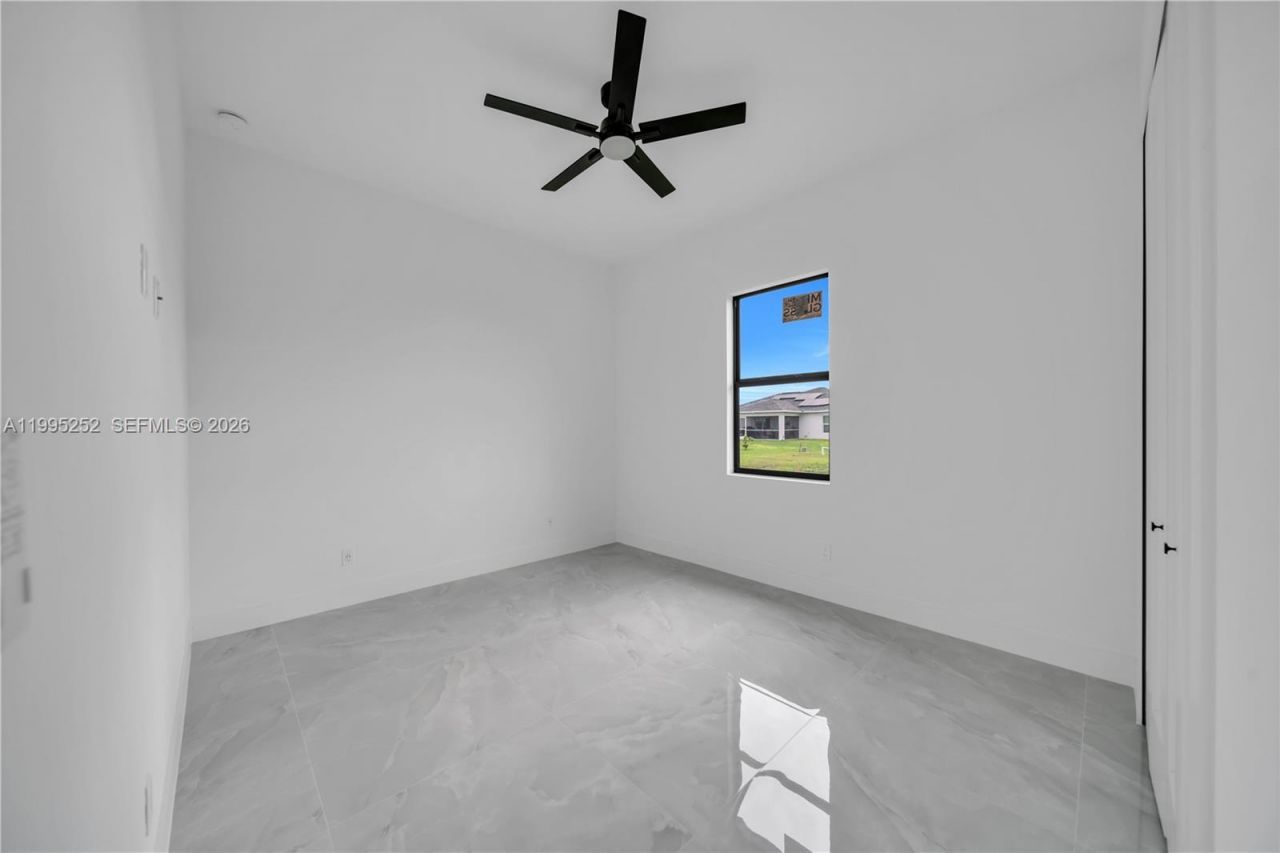 2720 Santa Barbara Blvd N, Cape Coral, FL 33993 Photo