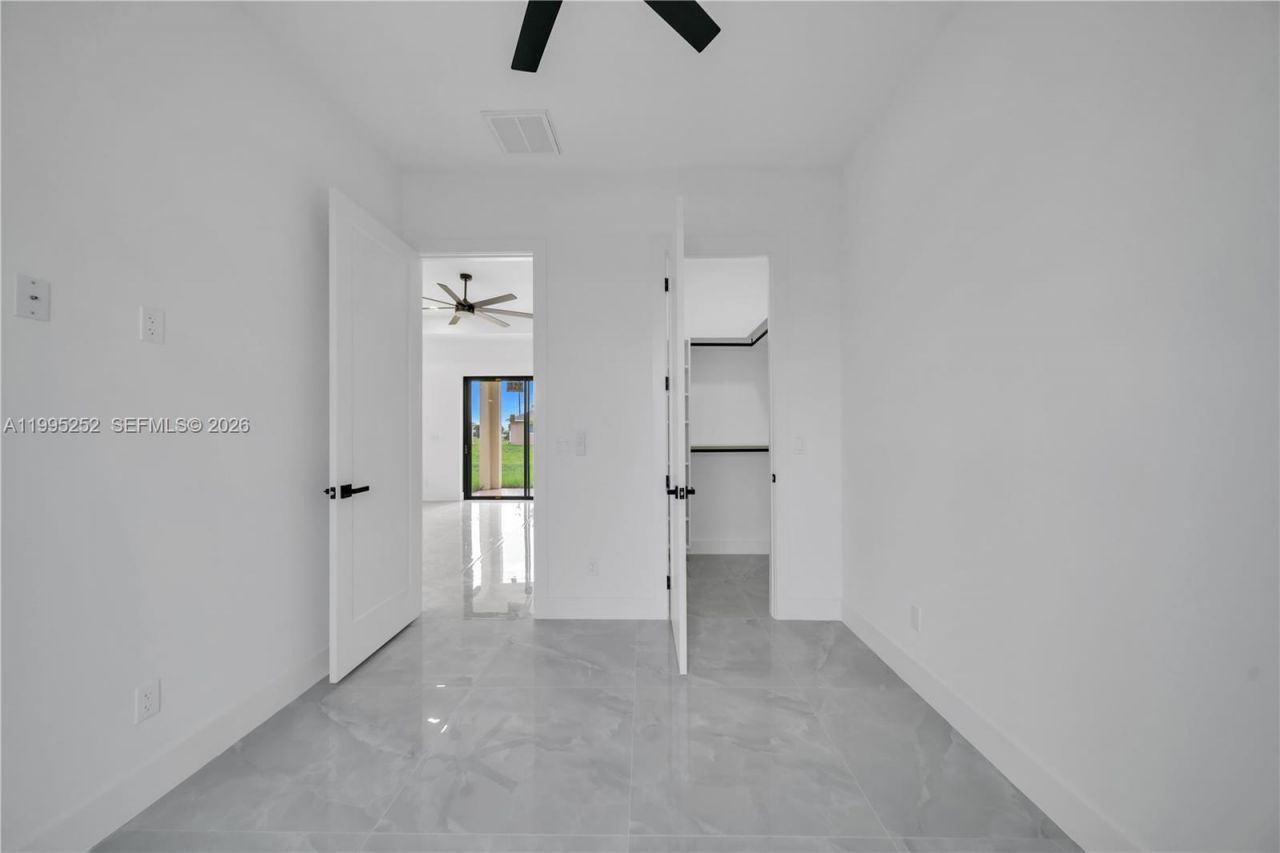 2720 Santa Barbara Blvd N, Cape Coral, FL 33993 Photo