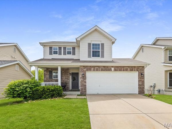 618 Fair Bluff Drive, Wentzville, MO 63385