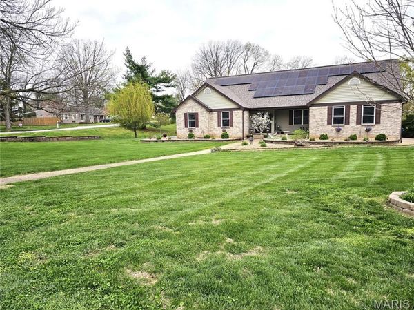 701 Wade Lane , St Charles, MO 63303