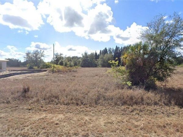 4102 E 17th ST , LEHIGH ACRES, FL 33972