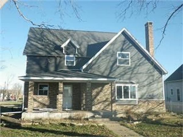 207 6th Street, Van Horne, IA 52346