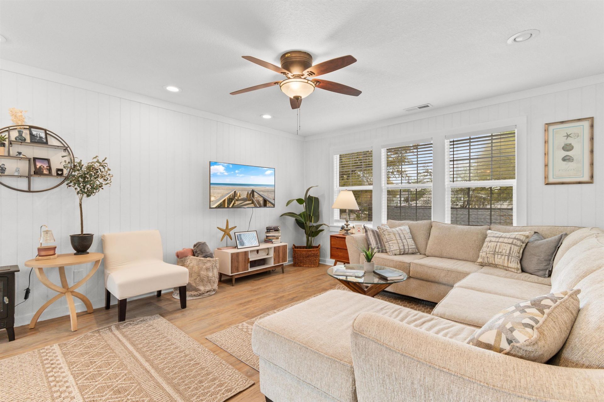 519 3rd Ave. S Photo 43