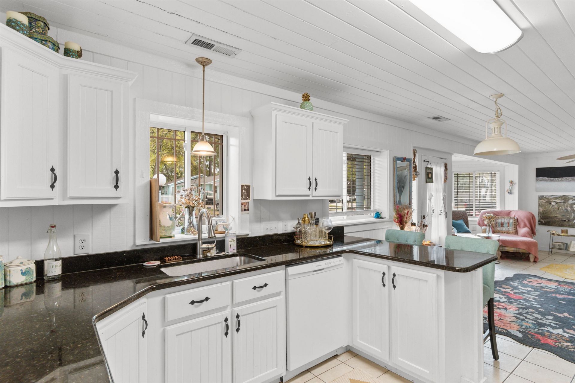 519 3rd Ave. S Photo 5