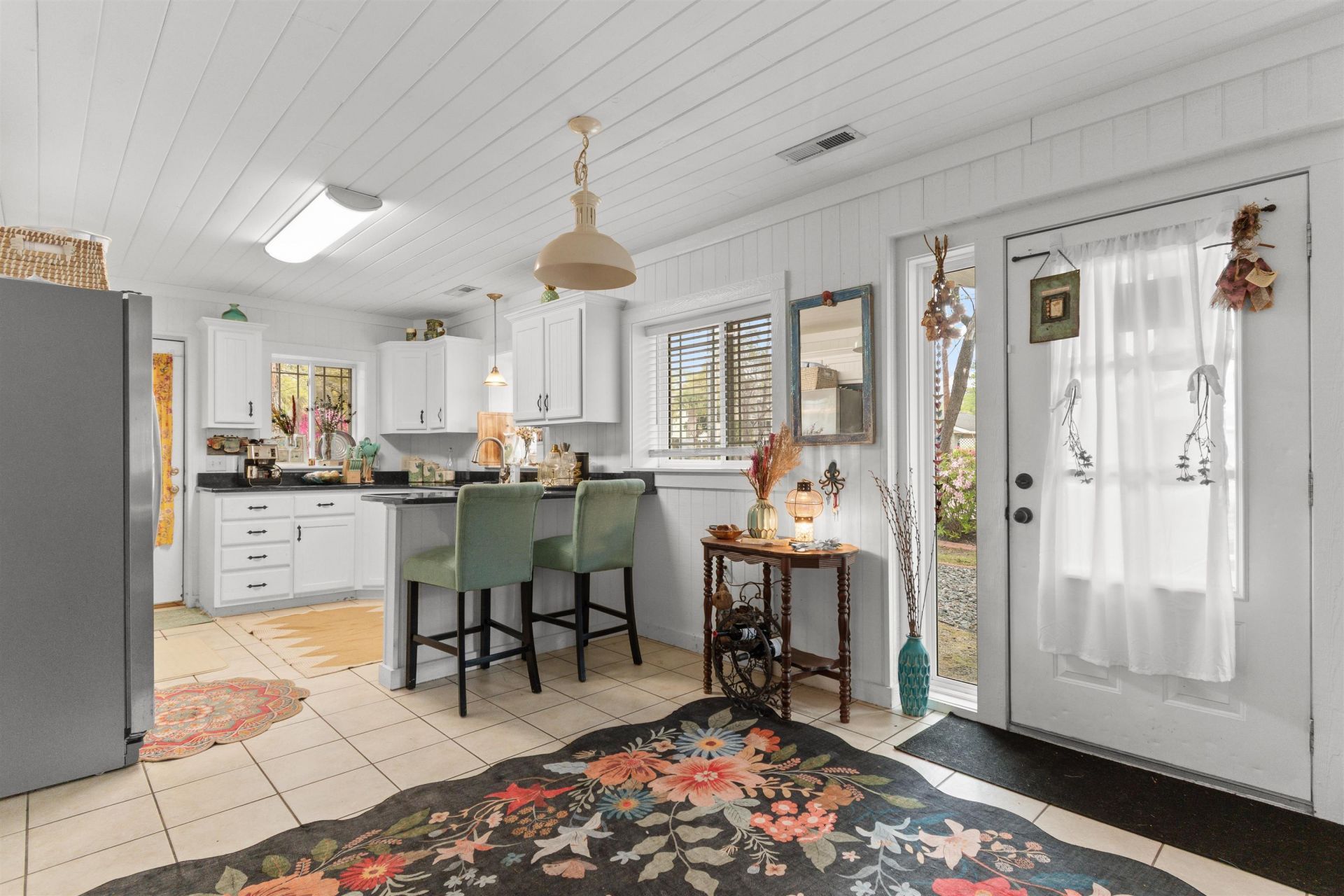 519 3rd Ave. S Photo 8