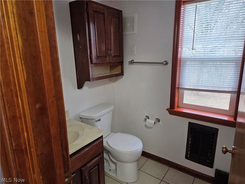 3976 Faircrest Street SW, Canton, OH 44706 Photo 18