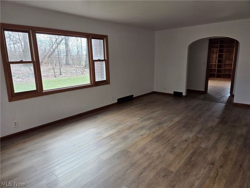 3976 Faircrest Street SW, Canton, OH 44706 Photo 4