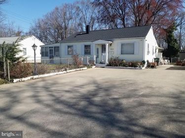 3212 CAMPBELL DRIVE , FRONT UNIT, ALEXANDRIA, VA 22303