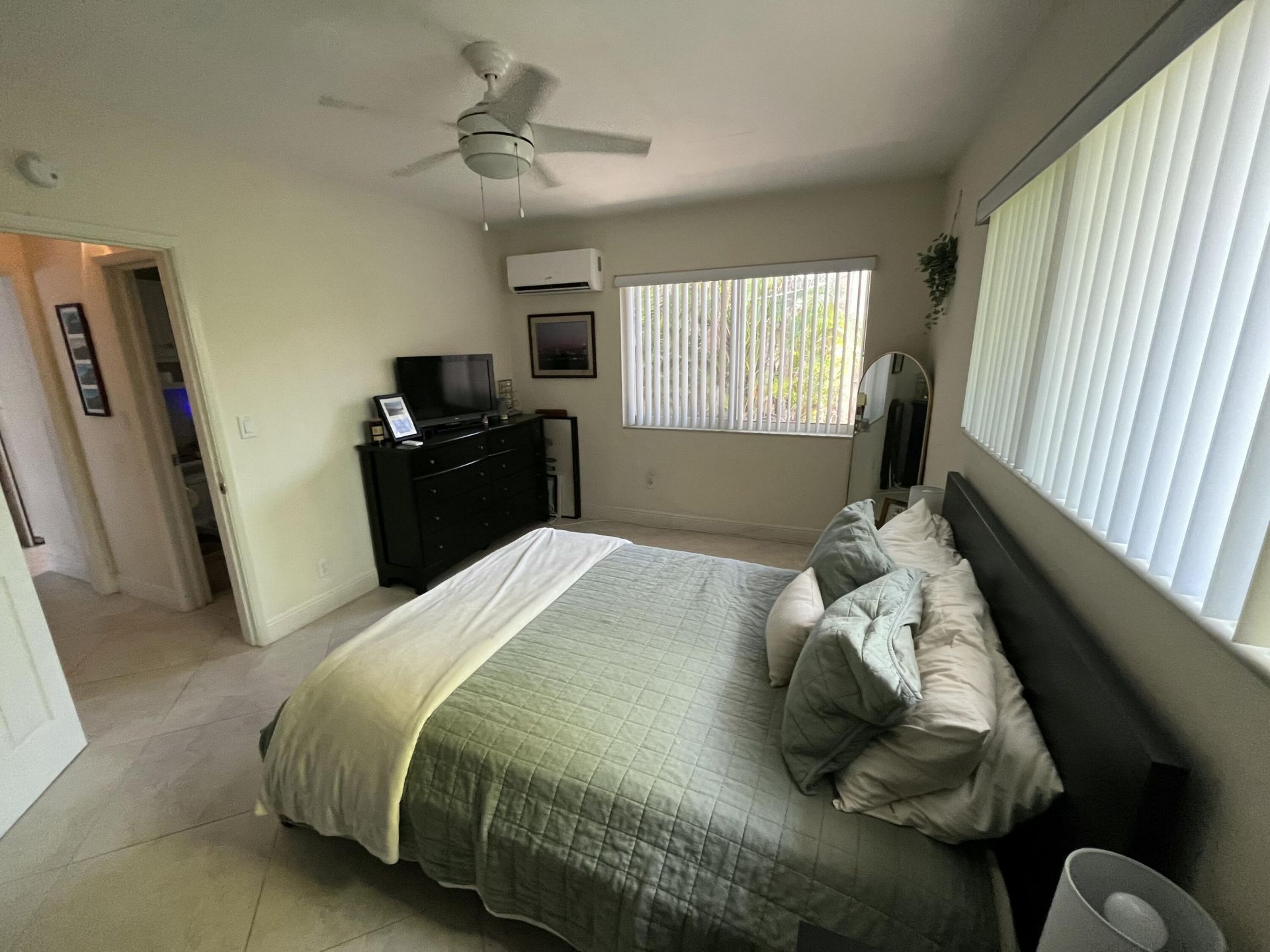 4316 Sea Grape Drive, Unit 3, Lauderdale by the Sea, FL 33308 Photo