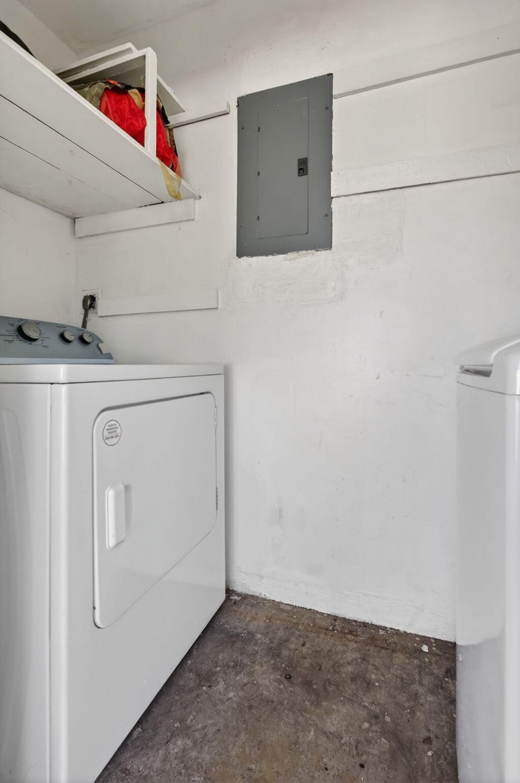 708 SW 7th Avenue, Hallandale Beach, FL 33009 Photo