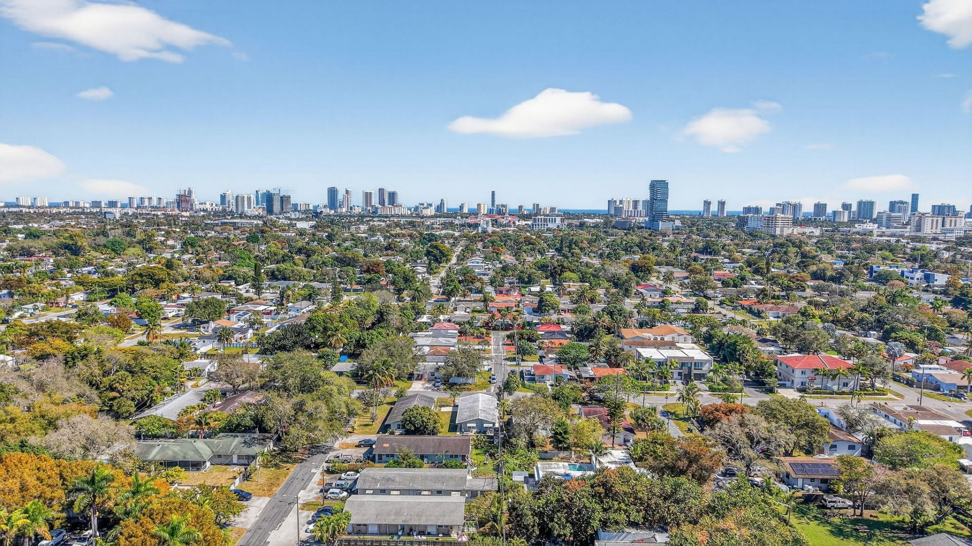 708 SW 7th Avenue, Hallandale Beach, FL 33009 Photo