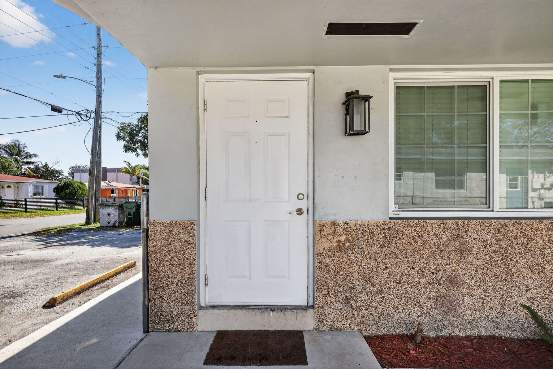 708 SW 7th Avenue, Hallandale Beach, FL 33009 Photo