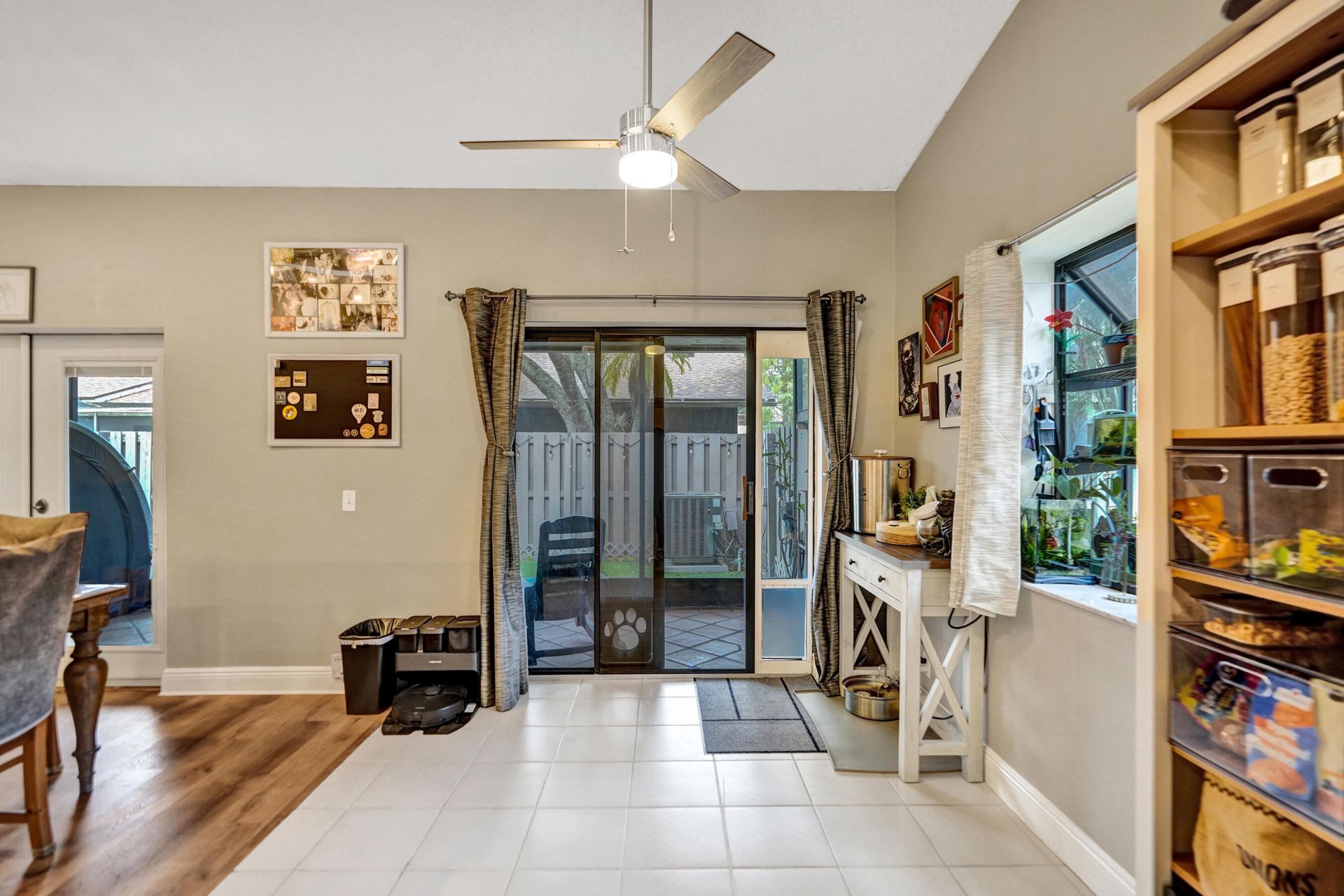 7540 NW 79th Avenue, Unit T5, Tamarac, FL 33321 Photo