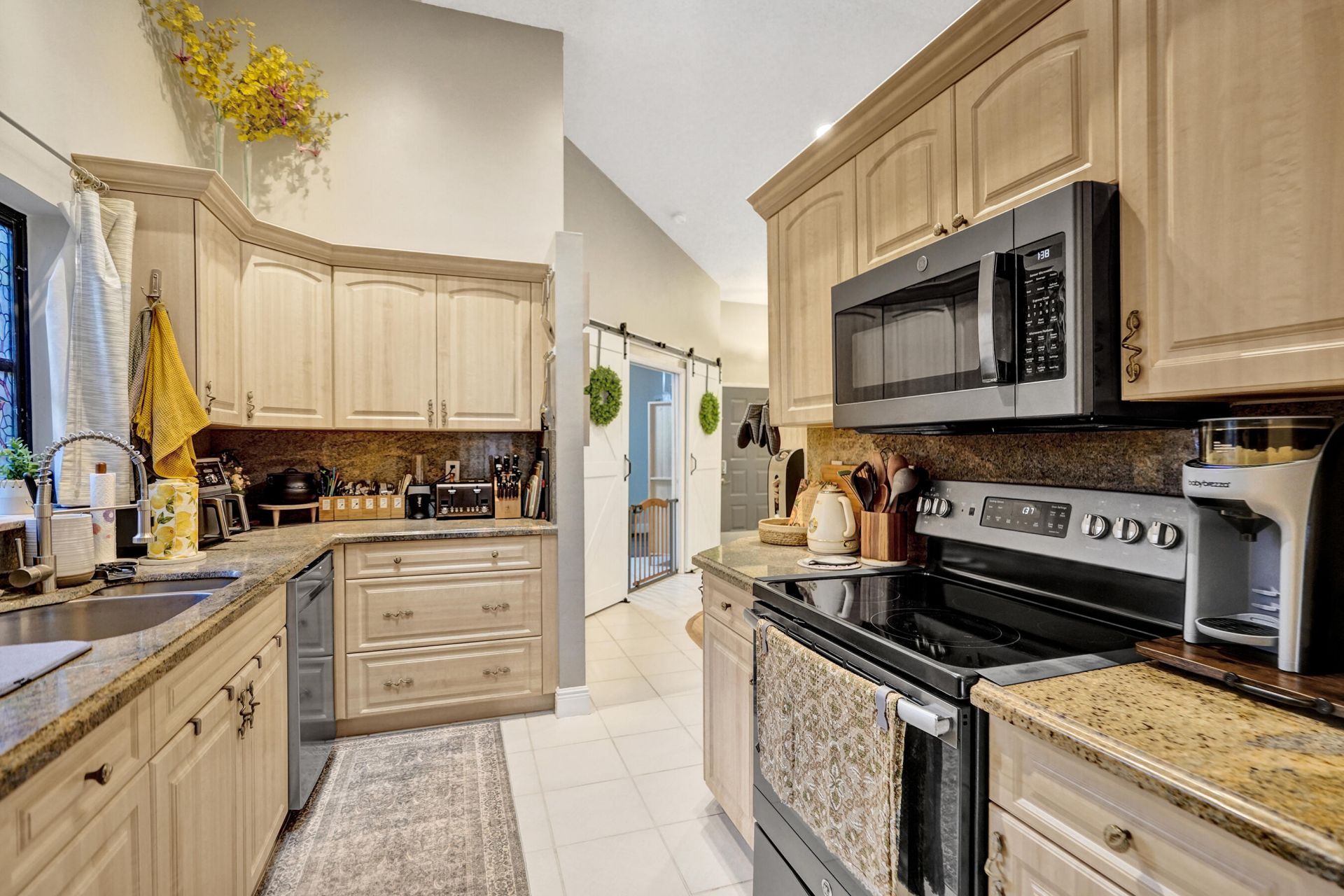 7540 NW 79th Avenue, Unit T5, Tamarac, FL 33321 Photo