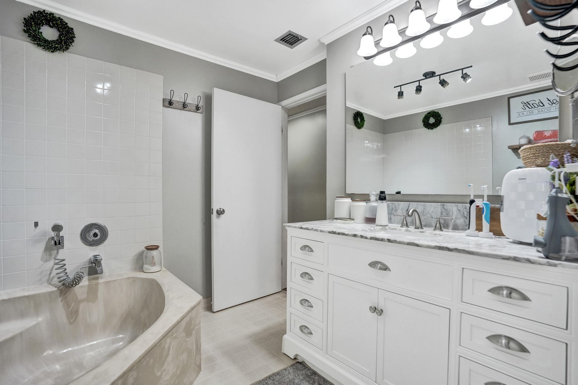 7540 NW 79th Avenue, Unit T5, Tamarac, FL 33321 Photo