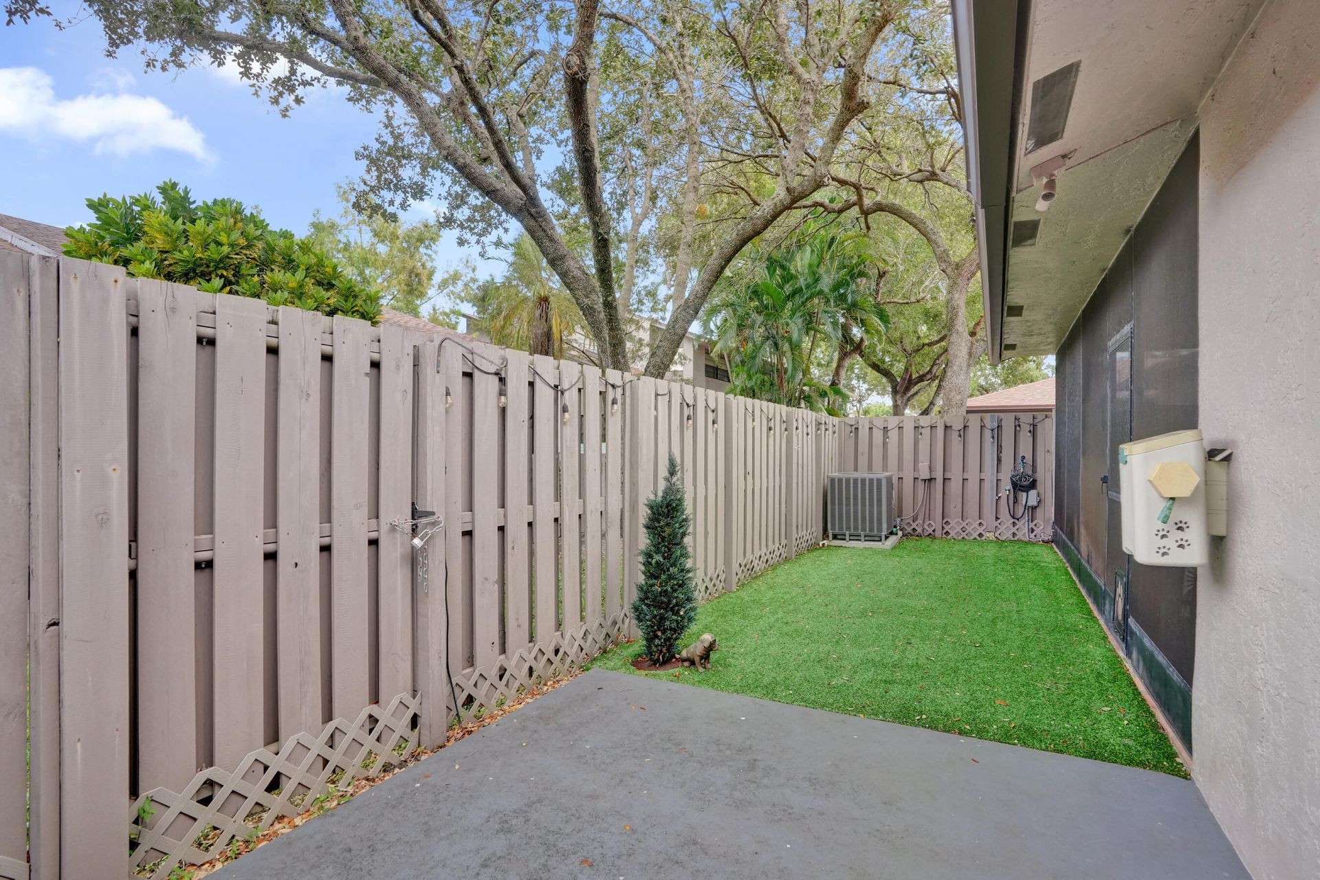 7540 NW 79th Avenue, Unit T5, Tamarac, FL 33321 Photo