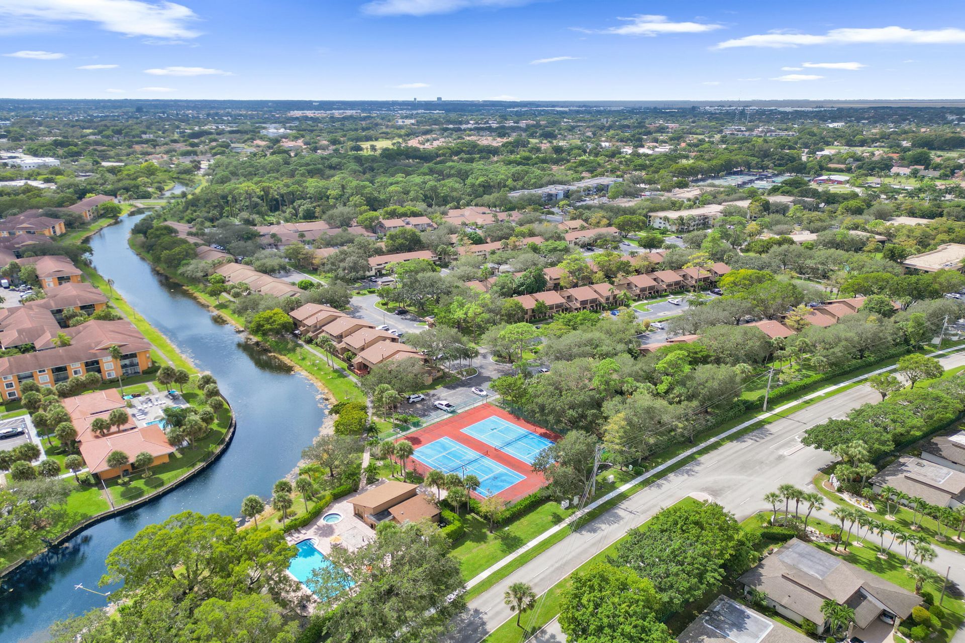 7540 NW 79th Avenue, Unit T5, Tamarac, FL 33321 Photo