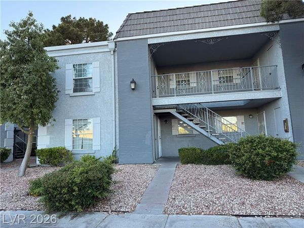 3823 S Maryland Parkway , Unit D1, Las Vegas, NV 89119