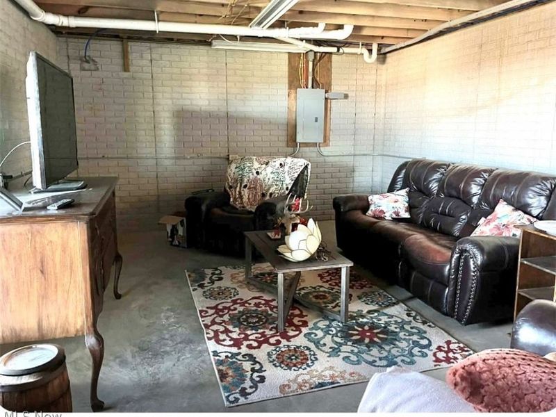 1320 N Reynolds Road NE, McConnelsville, OH 43756 Photo 15