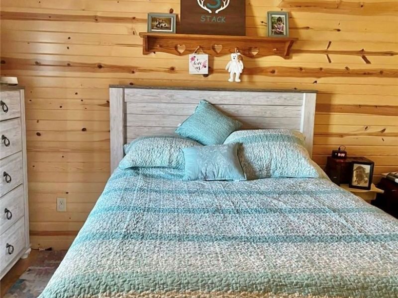 1320 N Reynolds Road NE, McConnelsville, OH 43756 Photo 8